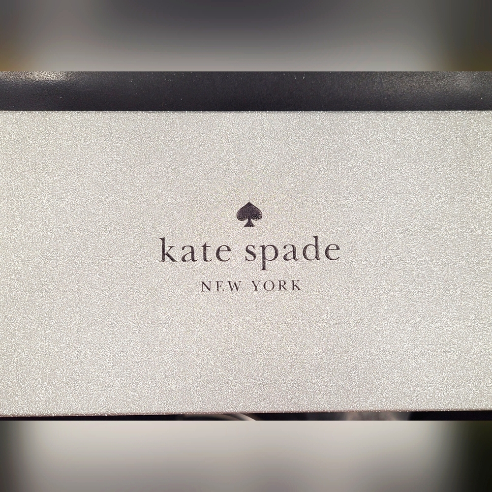 Kate Spade York in Silver Box NWT - Picture 6 of 7